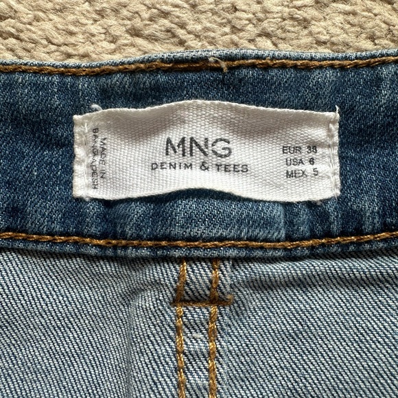 Mango Premium Denim Shorts with Casual Rolled Hem size 6 - Picture 3 of 8